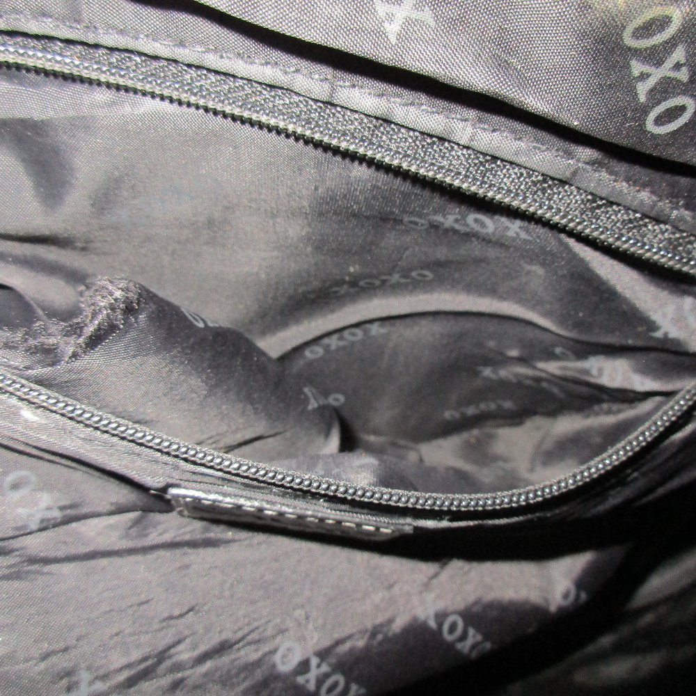 XOXO Purse - Picture 3 of 4